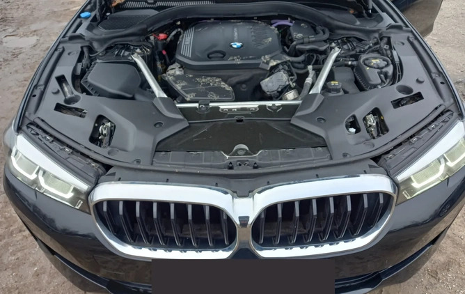 BMW Seria 5 cena 68800 przebieg: 105400, rok produkcji 2020 z Olsztyn małe 137